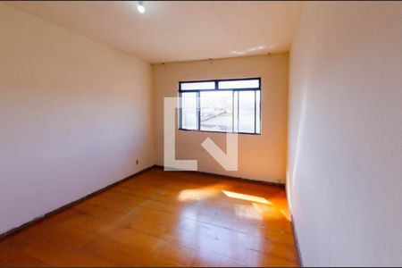 Quarto 2 de casa para alugar com 2 quartos, 90m² em Incofindência, Belo Horizonte