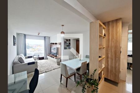 Apartamento à venda com 70m², 3 quartos e 1 vagaSala 