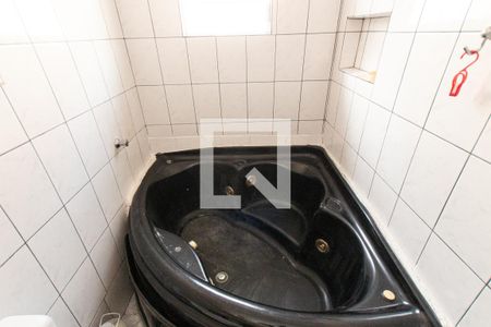 Casa para alugar com 90m², 2 quartos e sem vaga Casa para alugar com 90m², 2 quartos e sem vagaBanheiro da Suíte