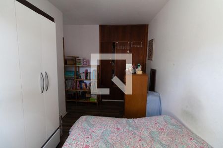 Quarto 2 de casa à venda com 3 quartos, 118m² em Jardim Rizzo, São Paulo