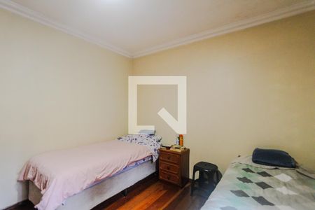 Quarto 2 de casa à venda com 3 quartos, 120m² em Higienópolis, Porto Alegre