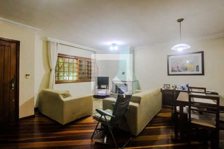 Sala de casa para alugar com 3 quartos, 120m² em Higienópolis, Porto Alegre