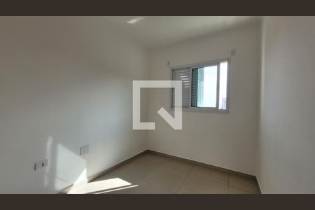 Quarto 1 de apartamento para alugar com 2 quartos, 100m² em Vila Cecília Maria, Santo André