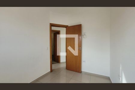 Quarto 1 de apartamento para alugar com 2 quartos, 100m² em Vila Cecília Maria, Santo André