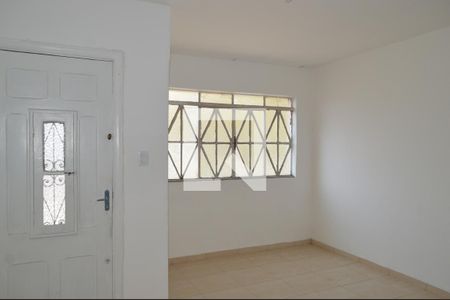 Sala de casa à venda com 3 quartos, 100m² em Vila Monumento, São Paulo