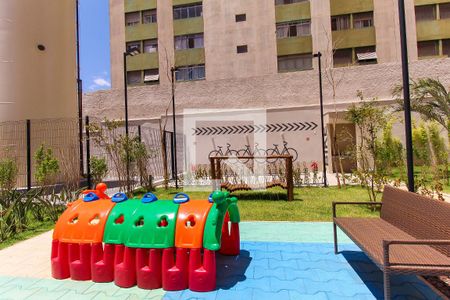 Apartamento para alugar com 25m², 1 quarto e sem vaga Apartamento para alugar com 25m², 1 quarto e sem vagaÁrea comum - Playground