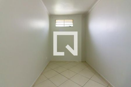 Casa para alugar com 2 quartos, 40m² em Vila Yara, Osasco