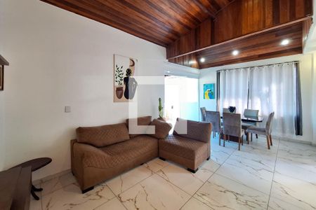 Sala de casa para alugar com 3 quartos, 150m² em Piratininga, Niterói