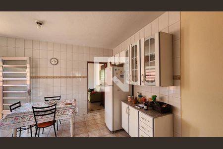 Cozinha de casa à venda com 3 quartos, 180m² em Vila Santa Maria, Jundiaí