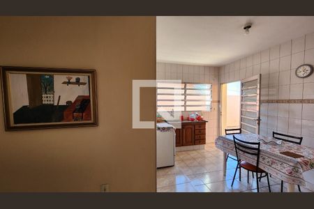 Cozinha de casa à venda com 3 quartos, 180m² em Vila Santa Maria, Jundiaí