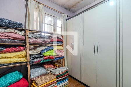 Quarto 1 de casa à venda com 5 quartos, 100m² em Coronel Aparicio Borges, Porto Alegre