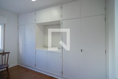 Quarto 1 de apartamento para alugar com 2 quartos, 53m² em Jardim Paulista, São Paulo