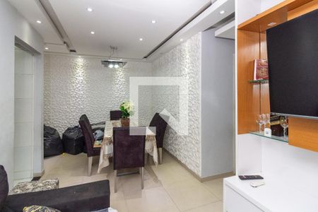 Sala de apartamento para alugar com 3 quartos, 56m² em Irajá, Rio de Janeiro