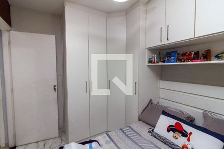 Quarto 1 de apartamento para alugar com 3 quartos, 56m² em Irajá, Rio de Janeiro