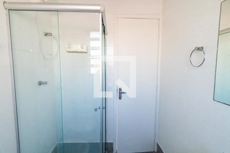 Banheiro de apartamento para alugar com 1 quarto, 55m² em Vila Clementino, São Paulo