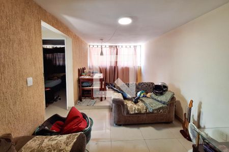 Apartamento para alugar com 71m², 2 quartos e 2 vagasSala