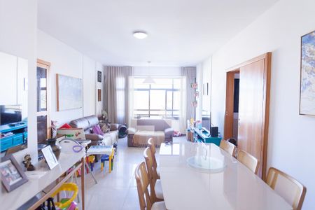 sala de apartamento à venda com 2 quartos, 103m² em Vale do Sereno, Nova Lima