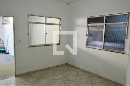 Sala de casa de condomínio para alugar com 2 quartos, 55m² em Tanque, Rio de Janeiro