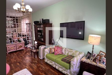 Sala de Estar de casa para alugar com 4 quartos, 186m² em Parque Jabaquara, São Paulo