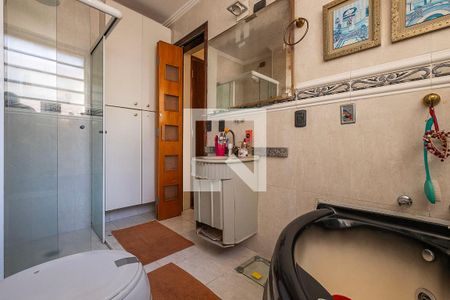 Suíte - Banheiro de apartamento à venda com 3 quartos, 136m² em Jardim Paulista, São Paulo