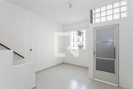 Sala de casa para alugar com 2 quartos, 180m² em Água Rasa, São Paulo