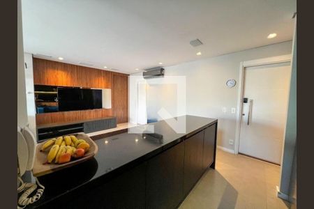 Apartamento à venda com 2 quartos, 88m² em Vila Romana, São Paulo