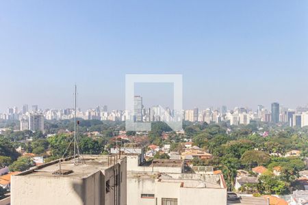 Vista de apartamento à venda com 2 quartos, 71m² em Pinheiros, São Paulo