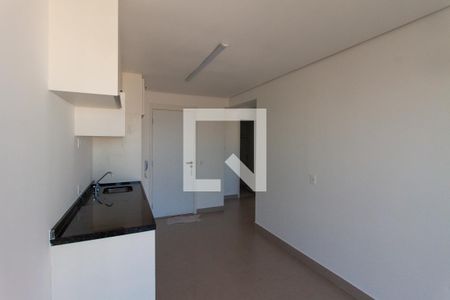 Sala/Cozinha de apartamento para alugar com 2 quartos, 42m² em Vila Prudente, São Paulo