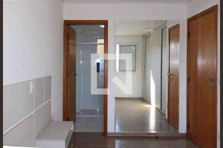 Suíte de apartamento à venda com 2 quartos, 128m² em Nova Gerti, São Caetano do Sul