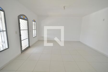 Sala 2 de casa para alugar com 3 quartos, 220m² em Jardim Santa Genebra, Campinas