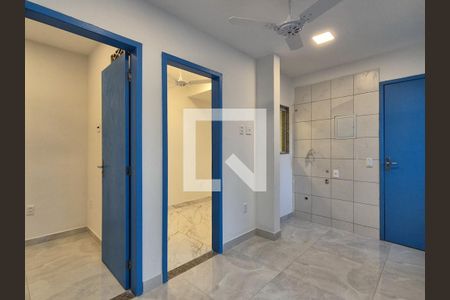 Sala de apartamento para alugar com 2 quartos, 50m² em Recreio dos Bandeirantes, Rio de Janeiro