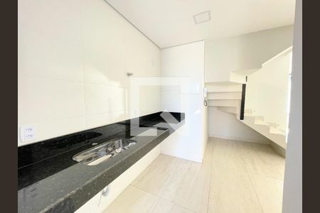 Cozinha de casa à venda com 3 quartos, 167m² em Parque Xangri-lá, Contagem