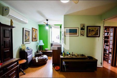 Sala de apartamento para alugar com 4 quartos, 156m² em Tijuca, Rio de Janeiro