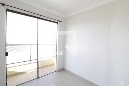 Quarto 2 - Suíte de apartamento para alugar com 2 quartos, 60m² em Saraiva, Uberlândia