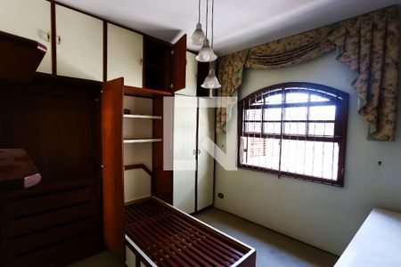 quarto 1 de casa para alugar com 4 quartos, 280m² em Jardim Rosa Maria, São Paulo