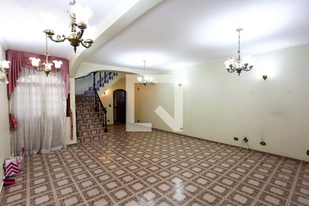 Sala de casa para alugar com 4 quartos, 280m² em Jardim Rosa Maria, São Paulo