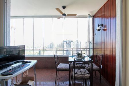 Varanda de apartamento para alugar com 2 quartos, 100m² em Barra da Tijuca, Rio de Janeiro