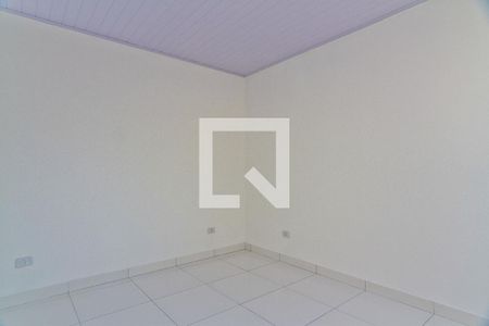 Quarto 1 de casa para alugar com 2 quartos, 70m² em Vila Iório, São Paulo