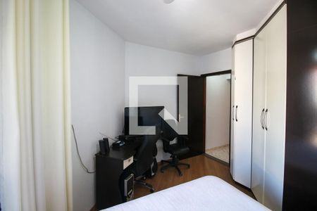 Quarto 1 de casa à venda com 2 quartos, 70m² em Vila Taquari, São Paulo