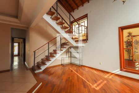 Sala de casa de condomínio para alugar com 5 quartos, 385m² em Chácara Malota, Jundiaí