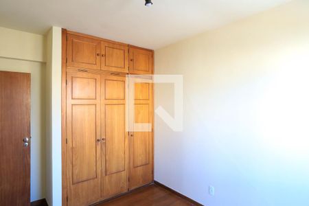 Quarto de apartamento à venda com 2 quartos, 79m² em Carmo, Belo Horizonte