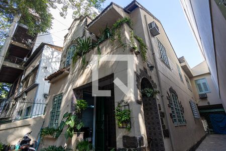 Fachada de casa à venda com 4 quartos, 89m² em Tijuca, Rio de Janeiro