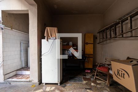 Casa à venda com 240m², 4 quartos e 4 vagas Casa à venda com 240m², 4 quartos e 4 vagasGaragem