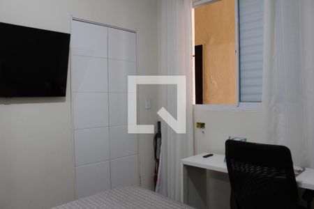 Quarto 1 de casa à venda com 3 quartos, 170m² em Jardim Cotiana, São Paulo