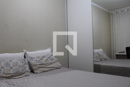 Quarto 1 de casa à venda com 3 quartos, 170m² em Jardim Cotiana, São Paulo