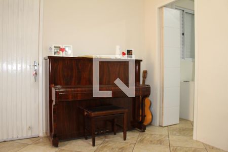 Sala de casa à venda com 3 quartos, 170m² em Jardim Cotiana, São Paulo