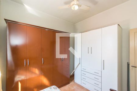 Quarto de apartamento à venda com 1 quarto, 45m² em Olaria, Rio de Janeiro