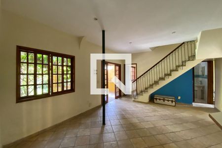 Casa de Condomínio à venda com 5 quartos, 320m² em Santa Teresa, Rio de Janeiro