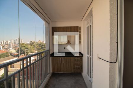 Varanda Sala de apartamento à venda com 2 quartos, 66m² em Vila Nivi, São Paulo