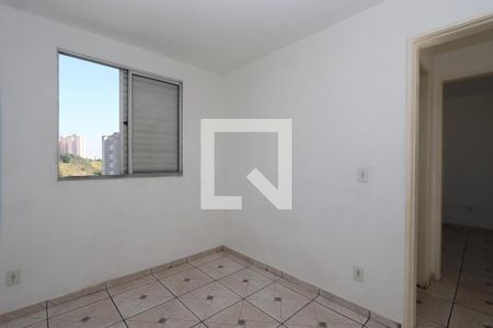 Quarto 1 de apartamento para alugar com 2 quartos, 48m² em Jardim Angela (zona Leste), São Paulo